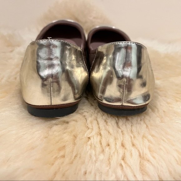 Vince Camuto VC-Ernest Brown & Gold Patent Leather Ballet Flats Size 7 - Picture 4 of 6